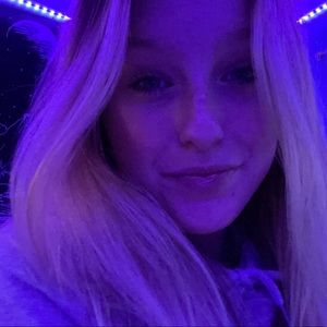 Meet your Posher, Delaney .